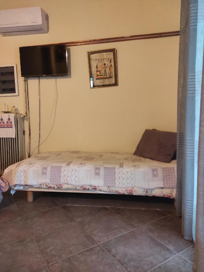 Near Airportand Metropolitan Penelopi Cozy Home أرتيميدا المظهر الخارجي الصورة