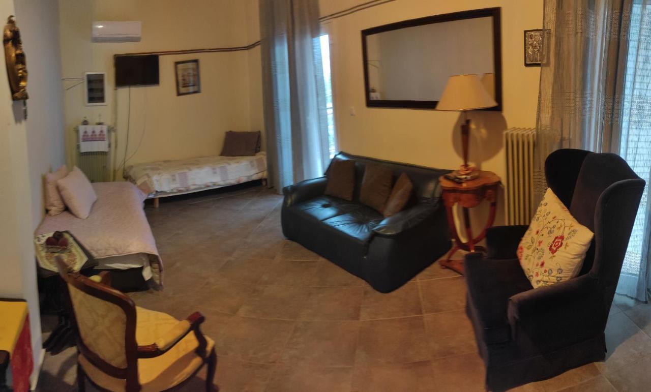 Near Airportand Metropolitan Penelopi Cozy Home أرتيميدا المظهر الخارجي الصورة